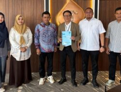 Bupati Solok Dampingi Andre Rosiade Usulkan Tambahan 6 Tower BTS Telkomsel