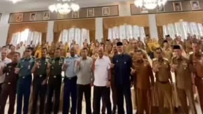 Wakil Bupati Pesisir Selatan Hadiri Rapat Koordinasi Pelaksanaan Program Makan Bergizi Gratis di Auditorium Gubernur Sumatera Barat
